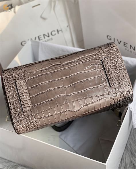 givenchy envelope clutch size|The Ultimate Bag Guide: The Givenchy Antigona Bag .